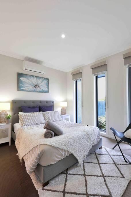 Og Retreat- 3 Bedroom, Spa, Central, Aircon Holiday home