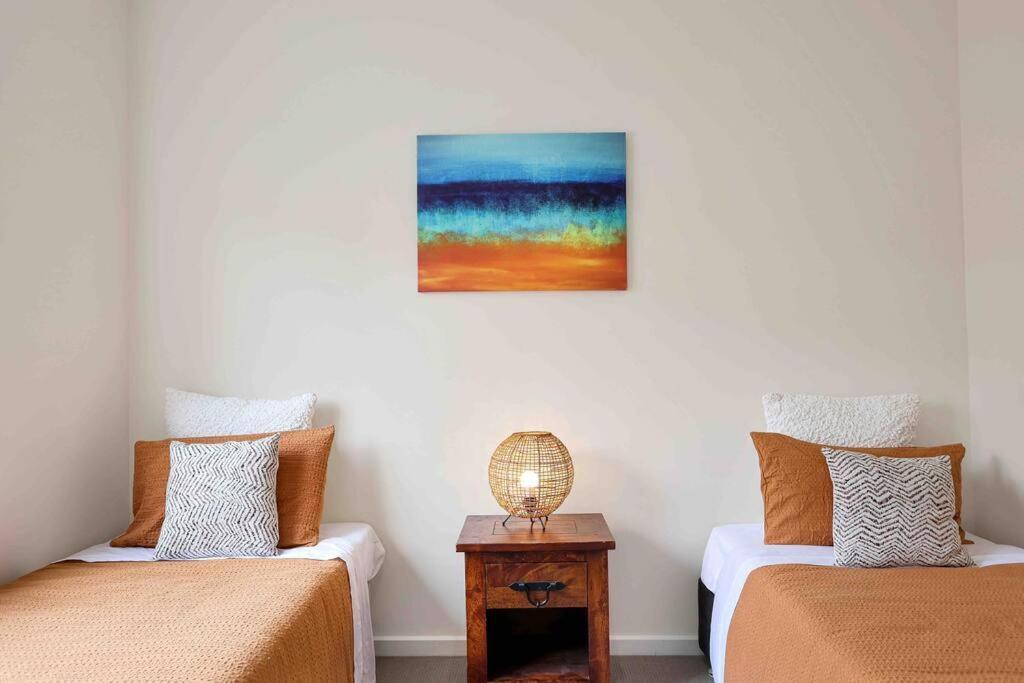Holiday home Og Retreat- 3 Bedroom, Spa, Central, Aircon