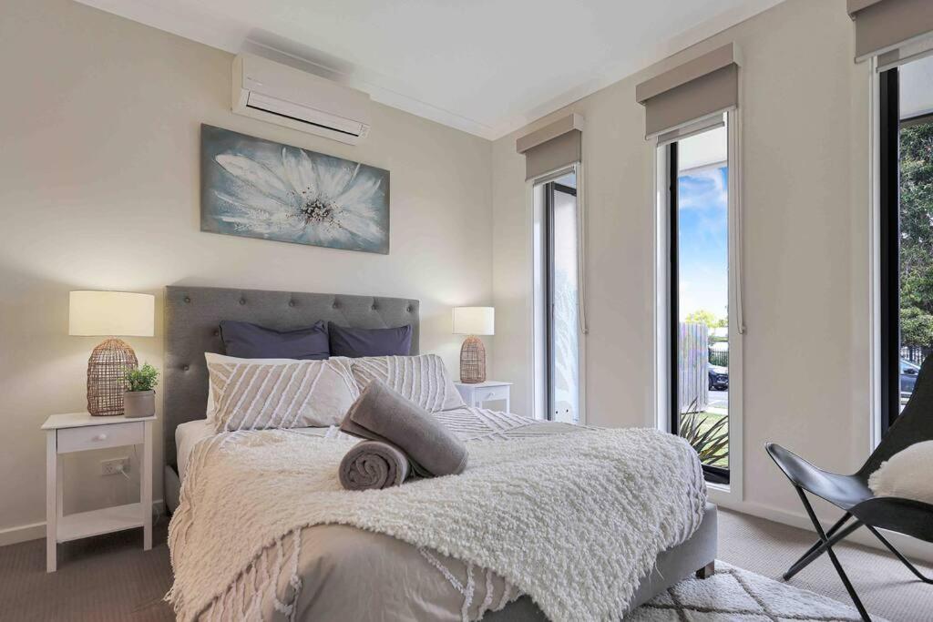 Holiday home Og Retreat- 3 Bedroom, Spa, Central, Aircon Ocean Grove