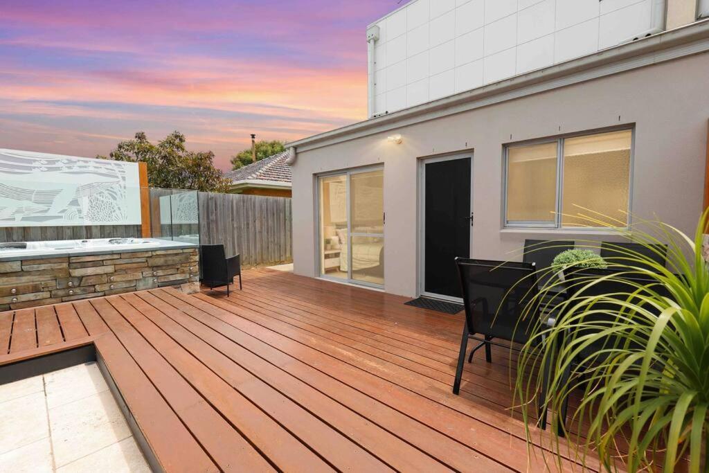 Og Retreat- 3 Bedroom, Spa, Central, Aircon Holiday home Ocean Grove