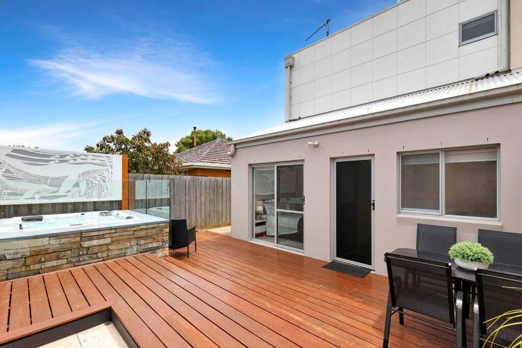 Og Retreat- 3 Bedroom, Spa, Central, Aircon * Ocean Grove
